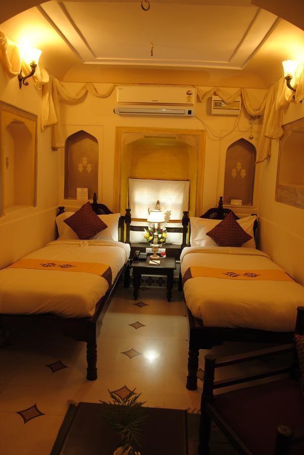 Hotel Sirsi Haveli Jaipur Exterior foto